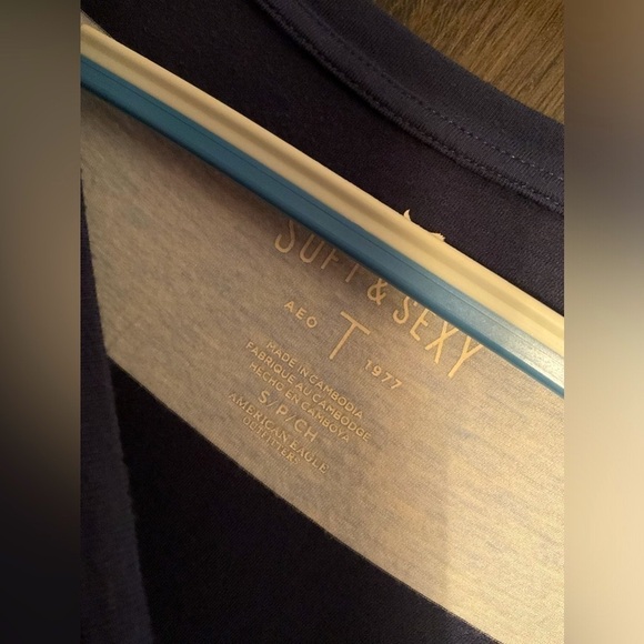 American Eagle Cropped ‘Soft&Sexy’’ size small - Picture 3 of 3